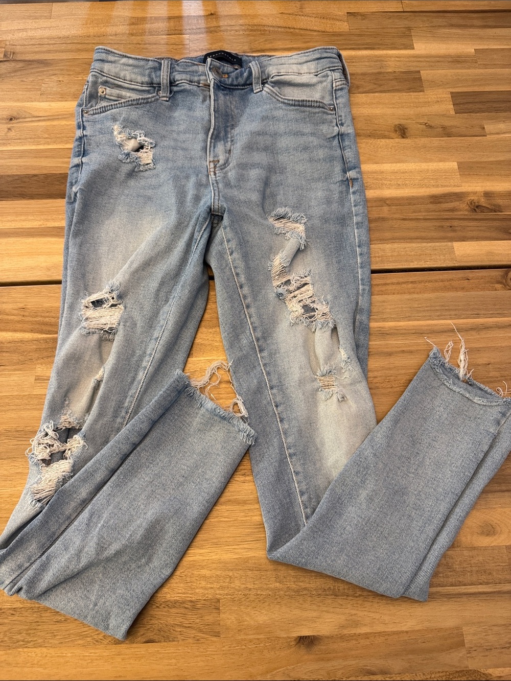 Aeropostale Light Blue Distressed Super High Rise Jeggings - Size 6